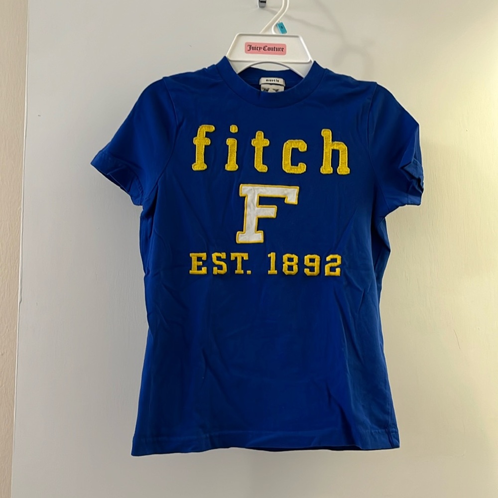 NWOT Abercrombie short sleeve shirt size small